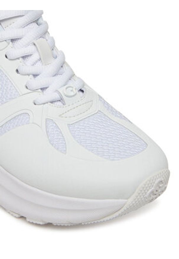 Guess Sneakersy 177207 Biały. Kolor: biały. Materiał: skóra
