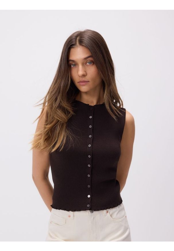 Reserved - Dzianinowy top z wiskozą - brązowy. Kolor: brązowy. Materiał: dzianina, wiskoza