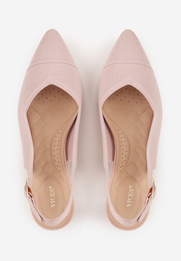 Renee - Różowe Czółenka Slingback VICES z Tkaniny na Niskim Obcasie z Wkładką Soft-Pillow Orinysha. Okazja: na co dzień, na spotkanie biznesowe, do pracy. Nosek buta: szpiczasty. Zapięcie: pasek. Kolor: różowy. Szerokość cholewki: normalna. Materiał: tkanina. Obcas: na obcasie. Styl: biznesowy, casual, elegancki. Wysokość obcasa: niski