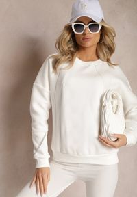 Renee - Biała Bawełniana Bluza z Łańcuszkiem Eleutia. Kolor: biały. Materiał: bawełna. Styl: klasyczny #5