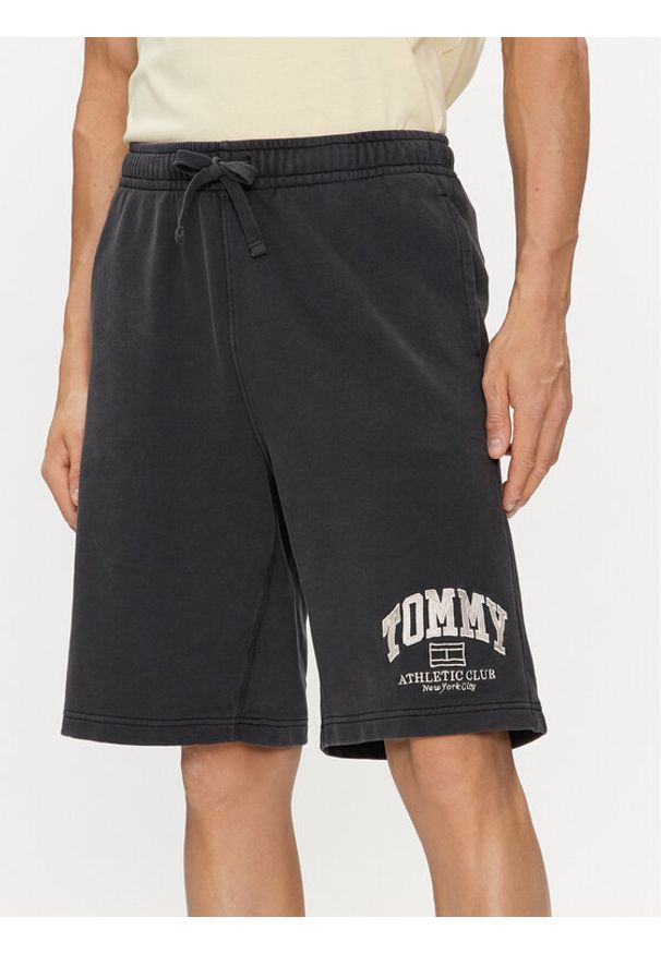 Tommy Jeans Szorty sportowe Athletic Bball DM0DM18799 Czarny Relaxed Fit. Kolor: czarny. Materiał: bawełna. Styl: sportowy