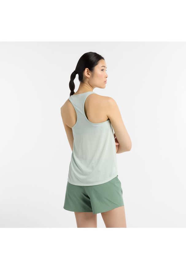 Koszulka damska New Balance WT41250CY2 – miętowa. Kolor: miętowy. Materiał: poliester. Sezon: lato. Sport: fitness