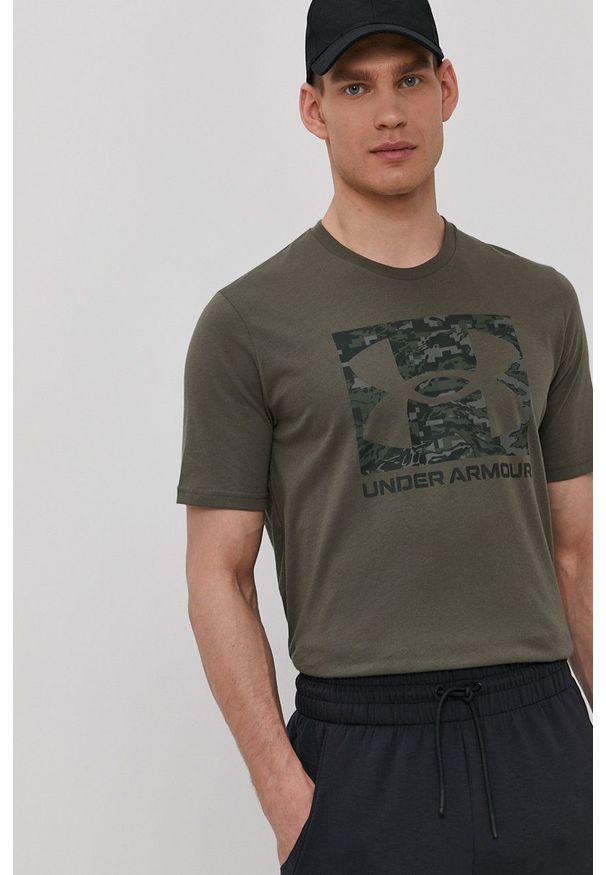 Under Armour - T-shirt. Okazja: na co dzień. Kolor: zielony. Wzór: nadruk. Styl: casual