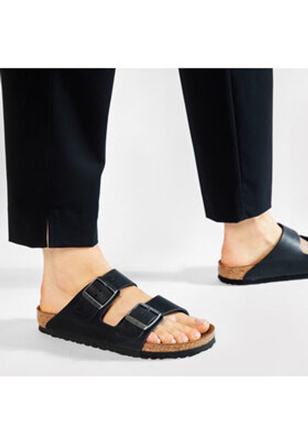Birkenstock Klapki Arizona Bs 0552113 Czarny. Kolor: czarny. Materiał: skóra