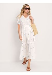 Sinsay - Bawełniana sukienka midi z haftowanymi kwiatami - wielobarwny. Materiał: bawełna. Wzór: kwiaty, haft. Długość: midi #1