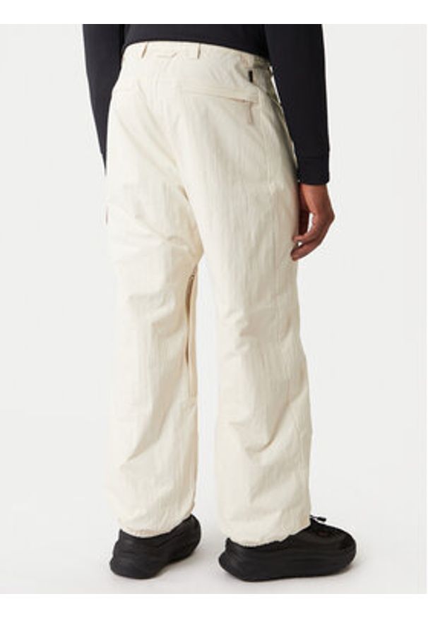 Quiksilver Spodnie snowboardowe Snow Down EQYTP03233 Écru Relaxed Fit. Kolor: kremowy. Materiał: syntetyk. Sport: snowboard