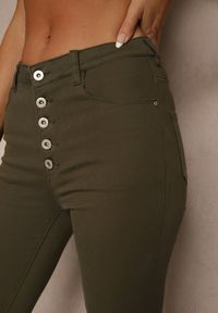 Renee - Zielone Spodnie Skinny Winvienne. Stan: podwyższony. Kolor: zielony. Długość: długie. Wzór: ażurowy