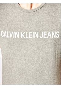 Calvin Klein Jeans T-Shirt Core Institutional Logo J30J307855 Szary Regular Fit. Kolor: szary. Materiał: bawełna