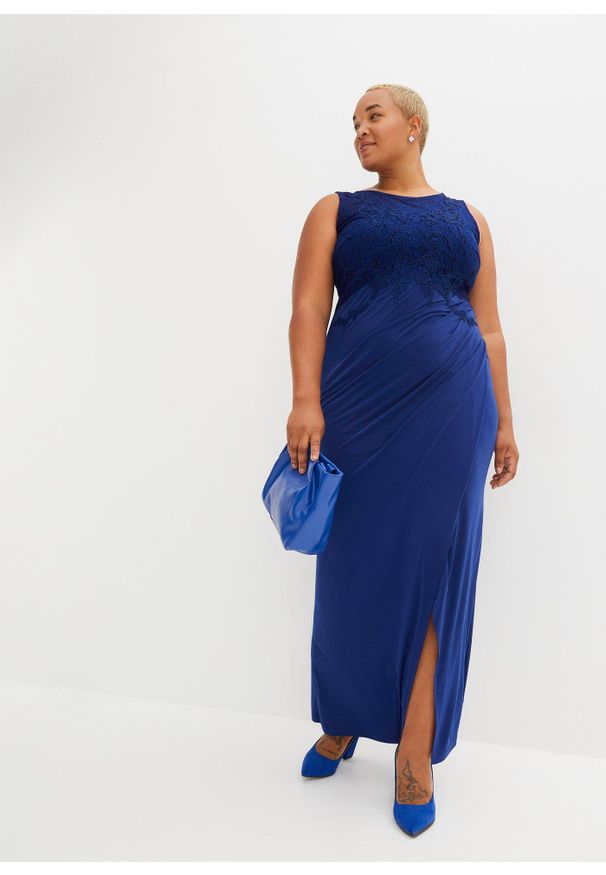 bonprix - Długa sukienka z koronką. Kolor: niebieski. Materiał: koronka. Wzór: koronka. Styl: wizytowy, elegancki. Długość: maxi