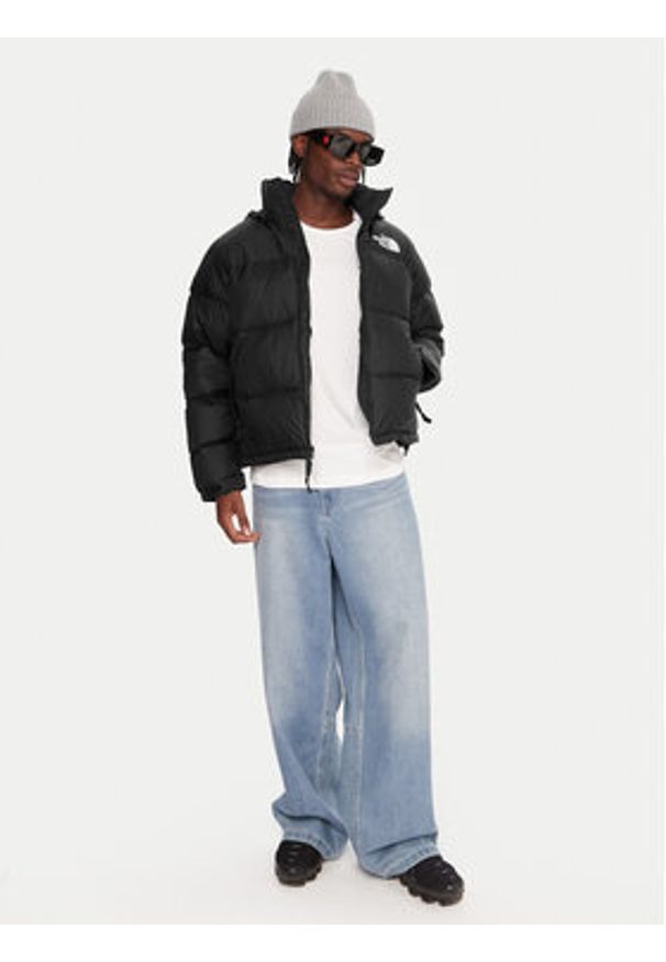 The North Face Kurtka puchowa 1996 Retro Nuptse NF0A3C8D Czarny Loose Fit. Kolor: czarny. Materiał: syntetyk. Styl: retro