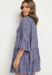 Born2be - Niebieska Sukienka z Wiskozą o Rozkloszowanym Kroju z Haftem i Falbankami Axneria. Okazja: na co dzień. Typ kołnierza: kołnierz z falbankami. Kolor: niebieski. Materiał: wiskoza. Wzór: haft. Typ sukienki: rozkloszowane. Styl: casual, klasyczny #4