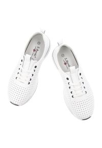 Półbuty damskie S.Barski, sportowe ze skóry naturalnej perforowana cholewka sznurowane lekka amortyzująca podeszwa, białe, LR61-7072. Kolor: biały. Materiał: skóra. Szerokość cholewki: normalna #5