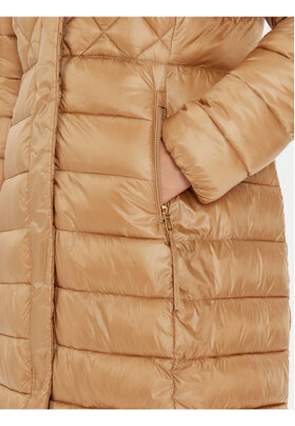 JOOP! Kurtka zimowa 30039182 Brązowy Regular Fit. Kolor: brązowy. Materiał: syntetyk. Sezon: zima