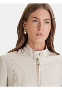 Guess Kurtka z imitacji skóry W6RL52 WL850 Écru Regular Fit. Kolor: kremowy. Materiał: skóra #2