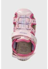 Geox sandały dziecięce kolor różowy. Zapięcie: rzepy. Kolor: różowy. Materiał: guma. Obcas: na obcasie. Wysokość obcasa: niski #4