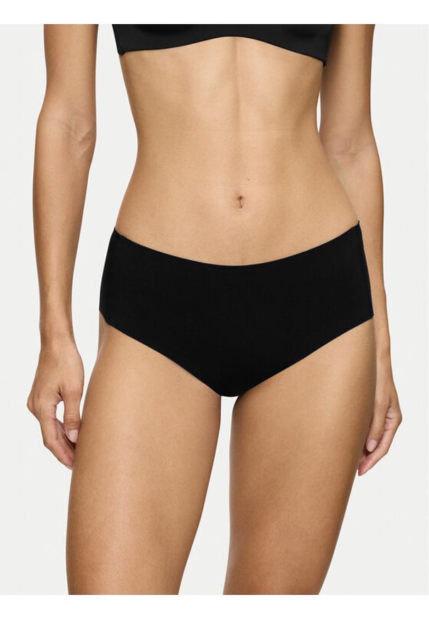Triumph Figi klasyczne Smart Invisible 10222269 Czarny. Kolor: czarny. Materiał: syntetyk