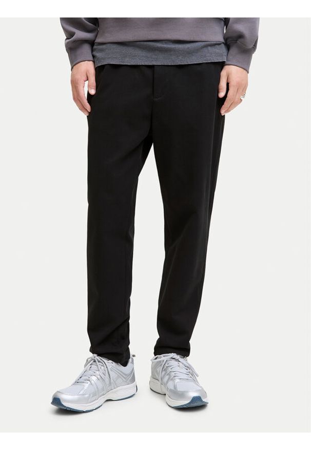 Jack & Jones - Jack&Jones Spodnie materiałowe Ace Neo 12282533 Czarny Tapered Fit. Kolor: czarny. Materiał: bawełna