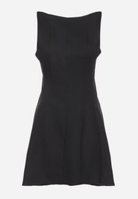 Born2be - Czarna Rozkloszowana Sukienka Ozdobiona Przeszyciami Kinetela. Okazja: na co dzień, na imprezę. Kolor: czarny. Materiał: skóra. Wzór: aplikacja. Styl: casual, elegancki #2