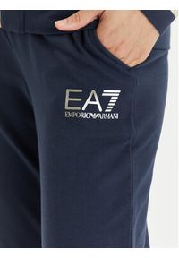 EA7 Emporio Armani Dres 3DTV51 TJTXZ 1555 Granatowy Regular Fit. Kolor: niebieski. Materiał: bawełna #4