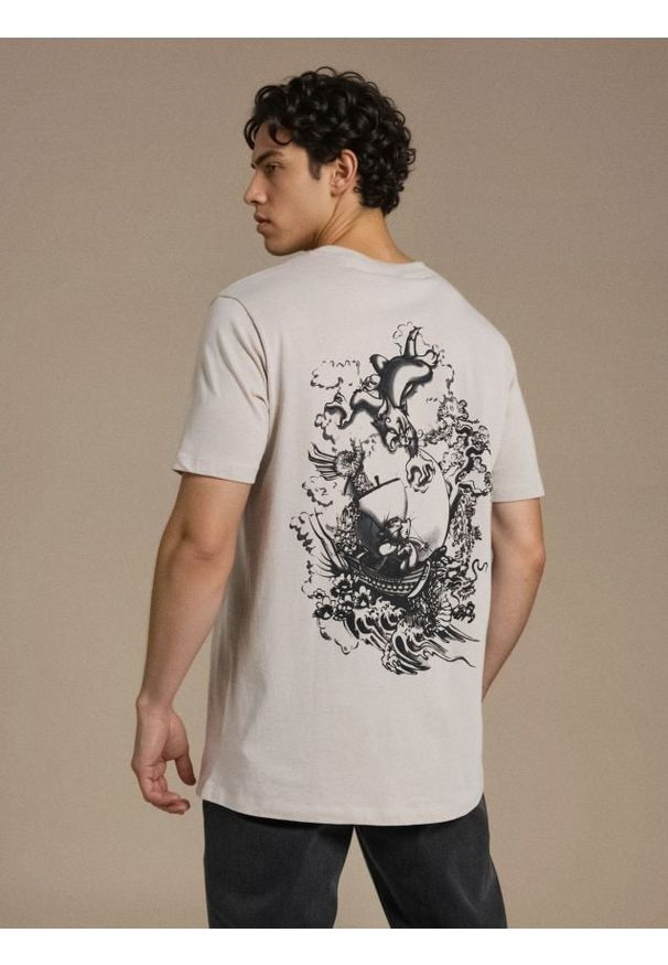 Sinsay - Bawełniana koszulka z nadrukiem Tom and Jerry - beżowy. Kolor: beżowy. Materiał: bawełna. Wzór: nadruk