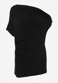 Born2be - Czarna Asymetryczna Bluzka z Wiskozy z Metaliczną Ozdobą i Marszczeniem Orinlea. Okazja: na co dzień. Kolor: czarny. Materiał: wiskoza. Długość: długie. Wzór: aplikacja. Styl: elegancki, casual #3