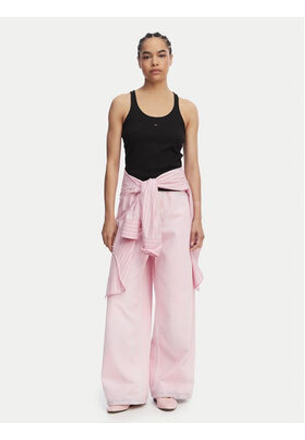 Tommy Jeans Top Racerback DW0DW22264 Czarny Slim Fit. Kolor: czarny. Materiał: bawełna