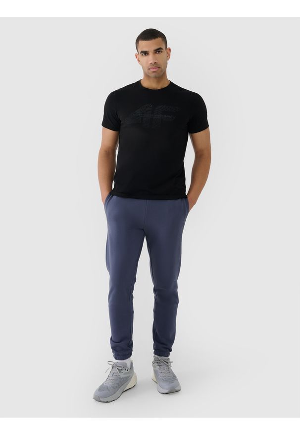 4f - 4F Spodnie dresowe joggery męskie - szare M. Kolor: szary. Materiał: dresówka. Wzór: gładki, ze splotem