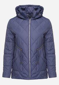 Born2be - Niebieska Pikowana Kurtka z Kapturem i Ozdobnymi Suwakami Carnaye. Okazja: na co dzień, na spacer. Typ kołnierza: kaptur. Kolekcja: plus size. Kolor: niebieski. Materiał: jeans. Styl: sportowy, casual, elegancki