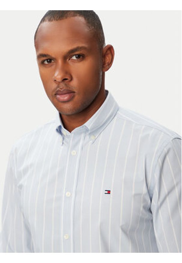 TOMMY HILFIGER - Tommy Hilfiger Koszula Performance MW0MW43430 Niebieski jasny Slim Fit. Kolor: niebieski. Materiał: syntetyk