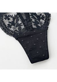 Intica - Stringi koronkowe trójkątne na każdą okazję Eladia. Kolor: biały. Materiał: koronka. Wzór: koronka #8