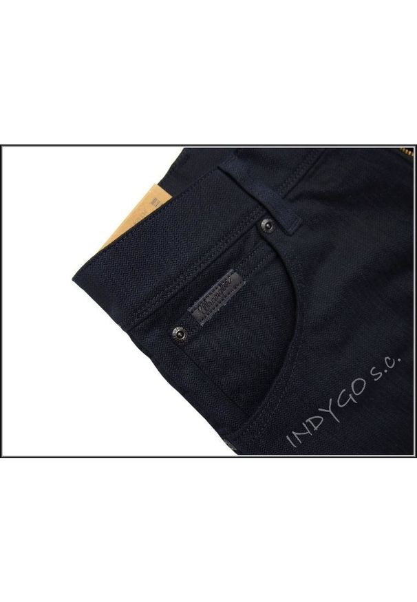 Wrangler - WRANGLER TEXAS STRETCH BLACK W121GE100. Stan: podwyższony. Materiał: materiał
