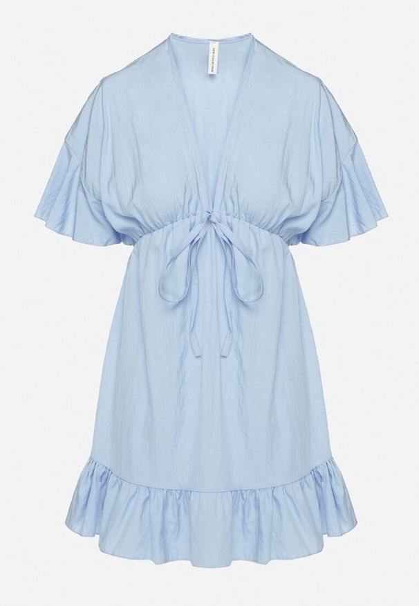 Born2be - Jasnoniebieska Nietoperzowa Sukienka z Wiskozą o Rozkloszowanym Kroju z Falbanką Tullimi. Okazja: na co dzień. Typ kołnierza: dekolt w kształcie V. Kolor: niebieski. Materiał: wiskoza. Styl: elegancki, casual