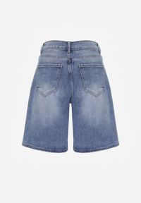 Born2be - Niebieskie Bawełniane Szorty Jeansowe Bermudy z Wysokim Stanem Avariel. Okazja: na co dzień, na randkę. Stan: podwyższony. Kolekcja: plus size. Kolor: niebieski. Materiał: jeans, bawełna. Styl: casual, klasyczny, elegancki #4