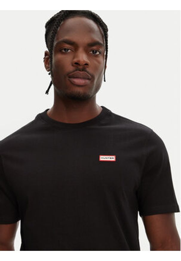 Hunter T-Shirt Tavish HARM0082251 Czarny Regular Fit. Kolor: czarny. Materiał: bawełna