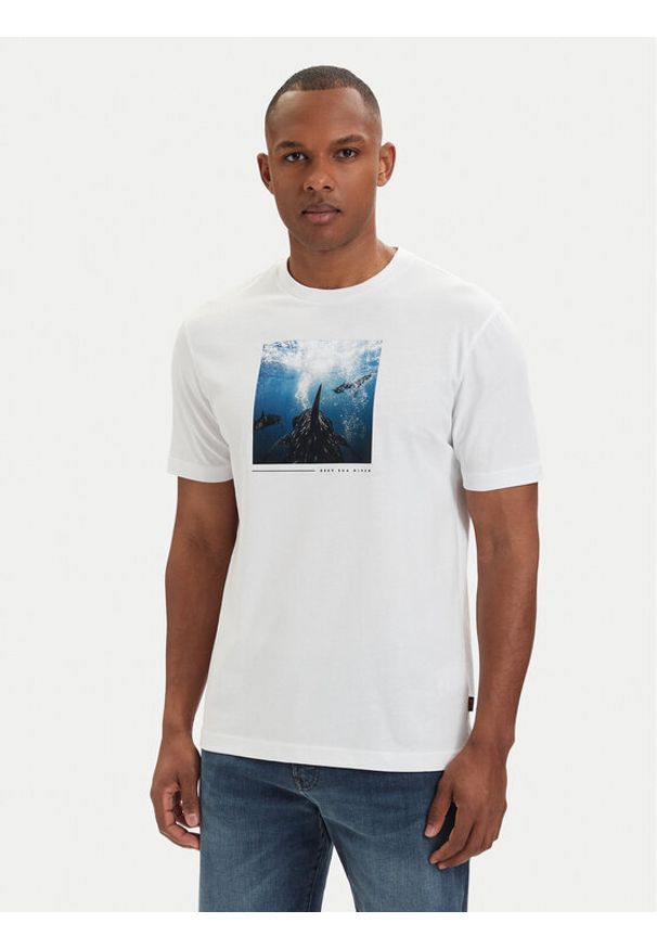 BOSS T-Shirt Creature 50561861 Kremowy Regular Fit. Kolor: kremowy. Materiał: bawełna