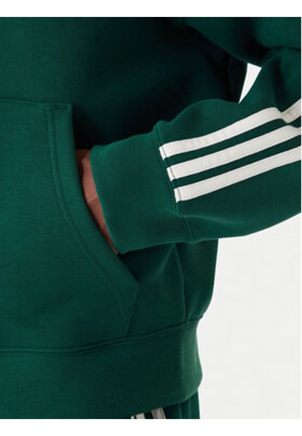 Adidas - adidas Bluza adicolor Spacer KD4085 Zielony Loose Fit. Okazja: na spacer. Kolor: zielony. Materiał: bawełna