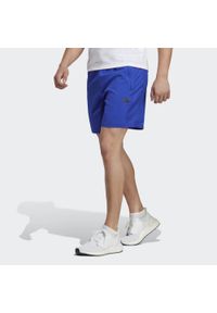 Adidas - Spodenki krótkie treningowe męskie adidas Essentials. Kolor: czarny, niebieski, wielokolorowy. Materiał: materiał. Długość: krótkie. Sport: bieganie