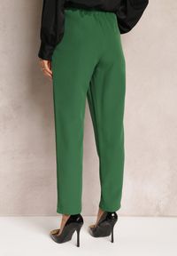 Renee - Zielone Spodnie Cygaretki Zalko. Okazja: na co dzień. Kolor: zielony. Styl: klasyczny, casual, elegancki