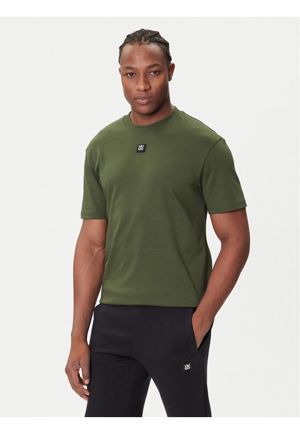 Hugo - HUGO T-Shirt Dalile 50505201 Zielony Regular Fit. Kolor: zielony. Materiał: bawełna