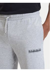 Napapijri Szorty sportowe N-Gori NP0A4IBQ Szary Regular Fit. Kolor: szary. Materiał: bawełna. Styl: sportowy #5