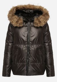 Born2be - Czarna Kurtka Pikowana z Kapturem z Odpinanym Futerkiem i Dłuższym Tyłem Clorina. Okazja: na co dzień. Typ kołnierza: kaptur. Kolor: czarny. Materiał: futro. Długość: długie. Wzór: aplikacja. Styl: sportowy, klasyczny, casual, elegancki #7