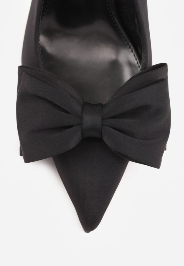 Renee - Czarne Szpilki Slingback z Ozdobną Kokardą na Nosku Chelshi. Zapięcie: pasek. Kolor: czarny. Obcas: na szpilce. Styl: elegancki