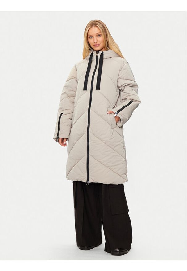 Karen by Simonsen Płaszcz zimowy Polly 10104999 Beżowy Regular Fit. Kolor: beżowy. Materiał: syntetyk. Sezon: zima