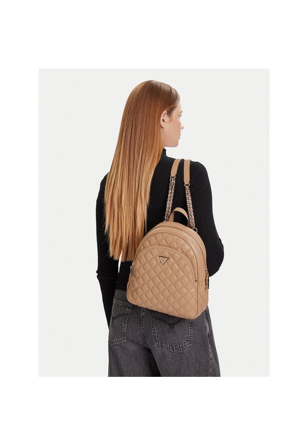 Plecak Guess. Kolor: beżowy