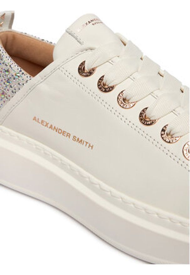 Alexander Smith Sneakersy Wembley ASBDWYW Biały. Kolor: biały. Materiał: skóra