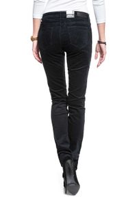 Wrangler - WRANGLER SLIM DARK NAVY W28LEK18R 112128383. Wzór: jednolity #3