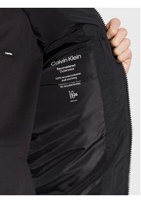 Calvin Klein Kurtka puchowa K10K110336 Czarny Regular Fit. Kolor: czarny. Materiał: puch, syntetyk #5