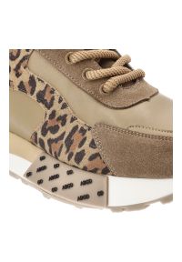 Beżowe Sneakersy Artiker Modne Obuwie Damskie Panterka. Kolor: beżowy. Materiał: materiał. Wzór: motyw zwierzęcy #4