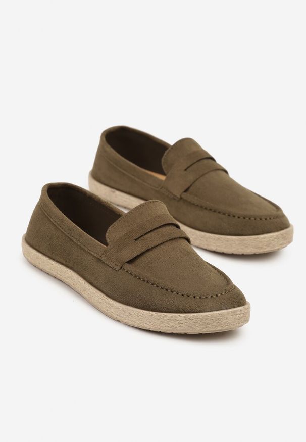 Born2be - Zielone Półbuty w Stylu Mokasynów Nelarisa. Okazja: na co dzień. Kolor: zielony. Obcas: na obcasie. Styl: klasyczny, elegancki, casual. Wysokość obcasa: niski