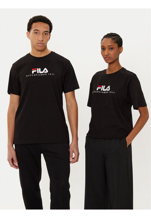 Fila T-Shirt FAU0147 Czarny Regular Fit. Kolor: czarny. Materiał: bawełna